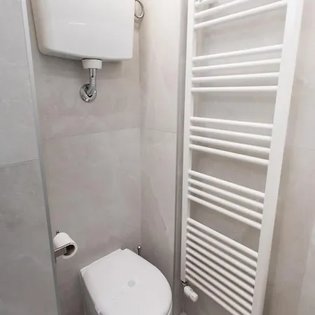 Minicasa Di Lusso Con Lavanderia E Ricarica E-bike * Trieste