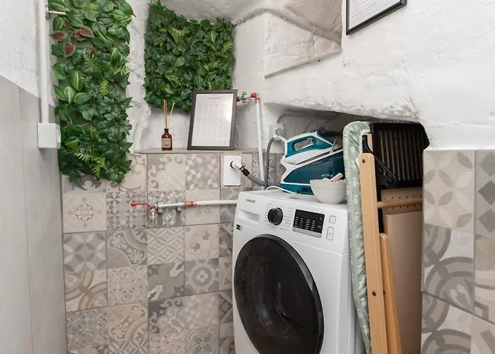 Apartment Minicasa Di Lusso Con Lavanderia E Ricarica E-bike Trieste